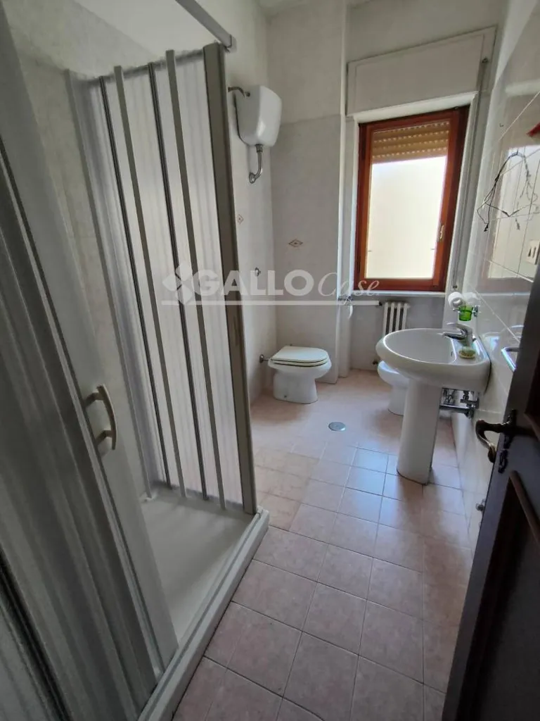 Salles de bain - Central Apartment with Balconies in Cosenza