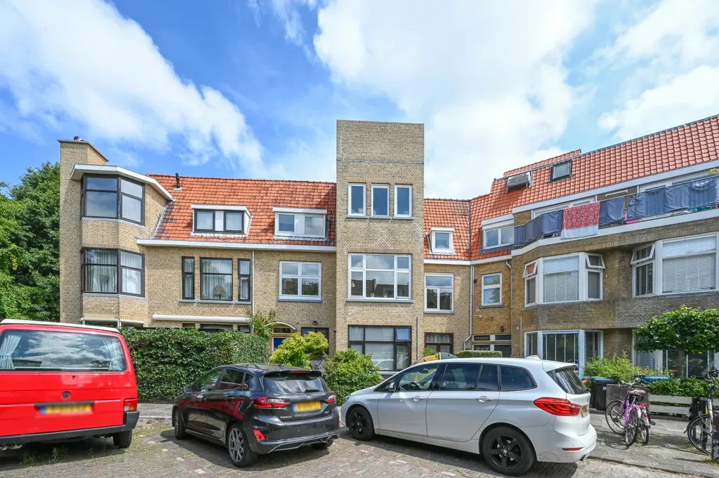 Esterno - Renovated Apartment with View in Den Haag