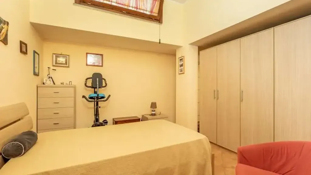 Chambres - Villa with Garden in Guidonia Montecelio