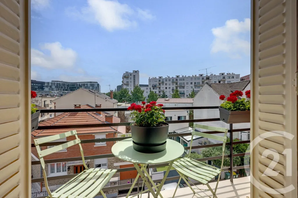 Rõdu - Studio with Balcony in Bagneux