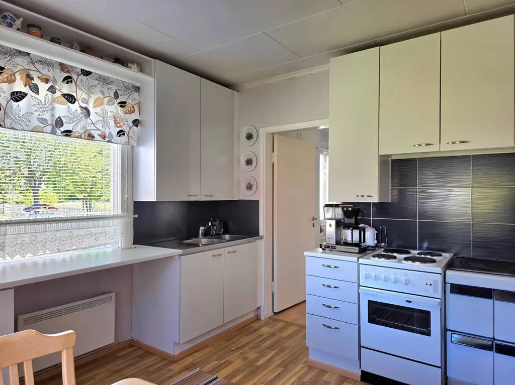 Cucina - Two-Storey House with Sauna in Kalajoki