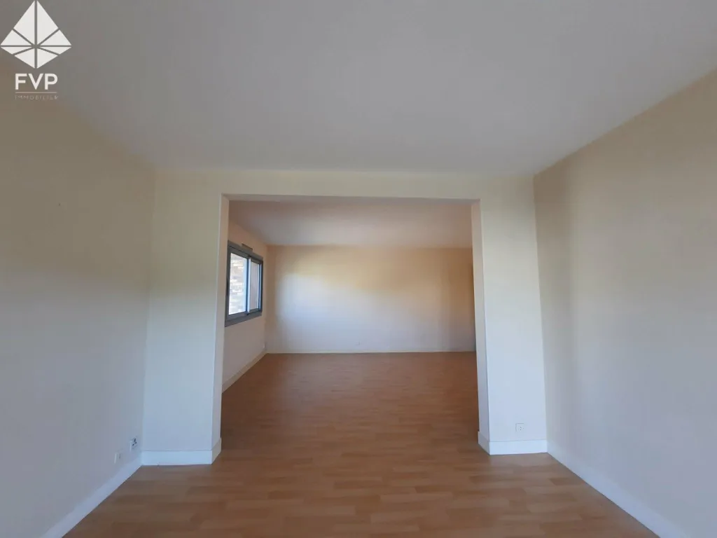 Rooms - Charming Flat with Balcony in Fécamp