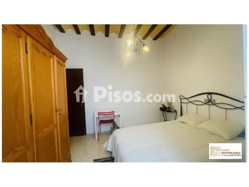 Chambres - 3-Bed Apartment with East View in Cádiz