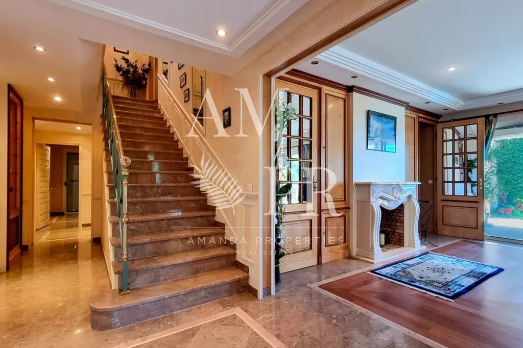Elutuba - Luxury Villa with Sea View near Cannes