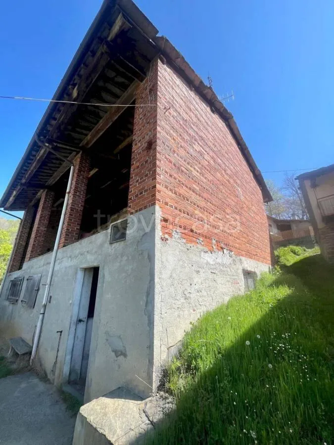 Välivaade - Rustic Property with Private Garden in Paesana