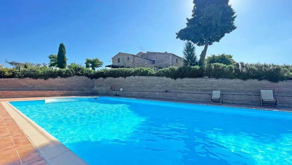 Bassein - Villa with Pool and Val d'Orcia View in Sarteano