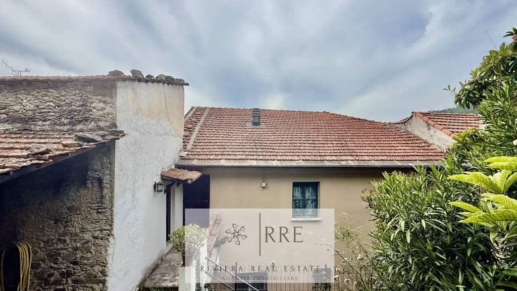 Jardin - Semi-detached House with Sea View in Loano
