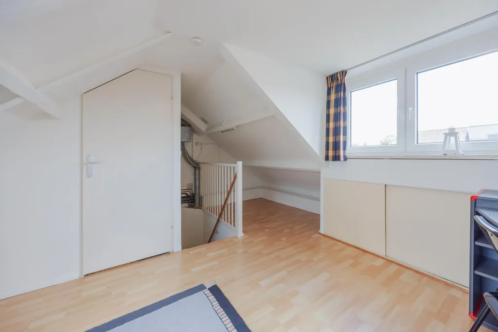 Maison 6 pièces à Broekhuizen
