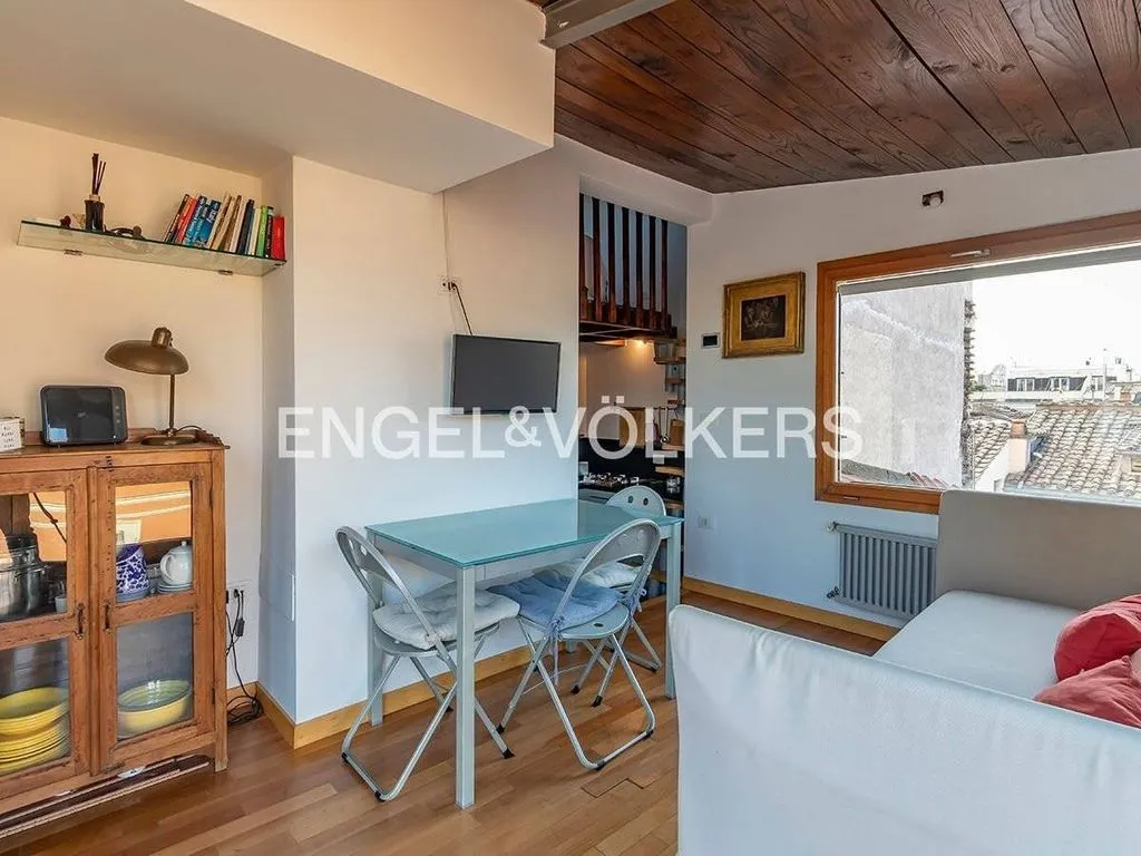 Elutuba - Luxury Apartment with Panoramic Views in Rome