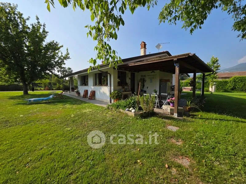Giardino - Rustic Villa with Sea Access in Pietrasanta