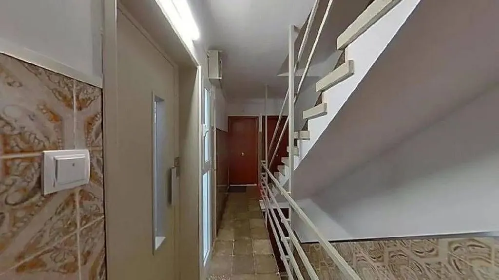Pièces - Apartment with Balcony and Lift in Les Planes