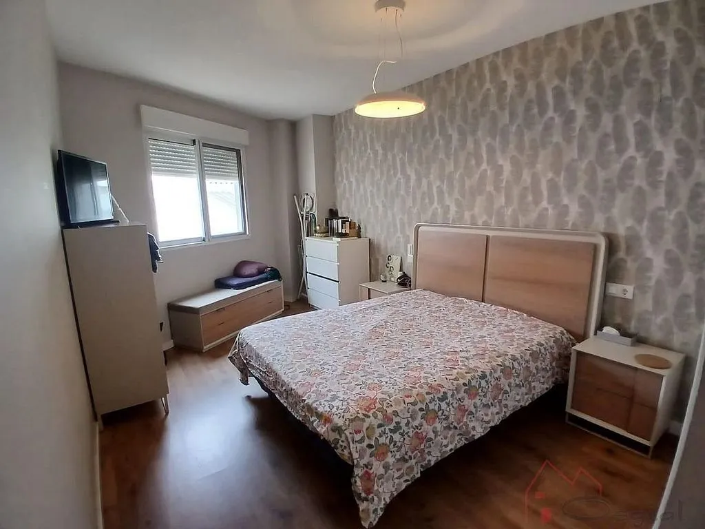 Magamistoad - Spacious Apartment with Balcony in Alcàsser