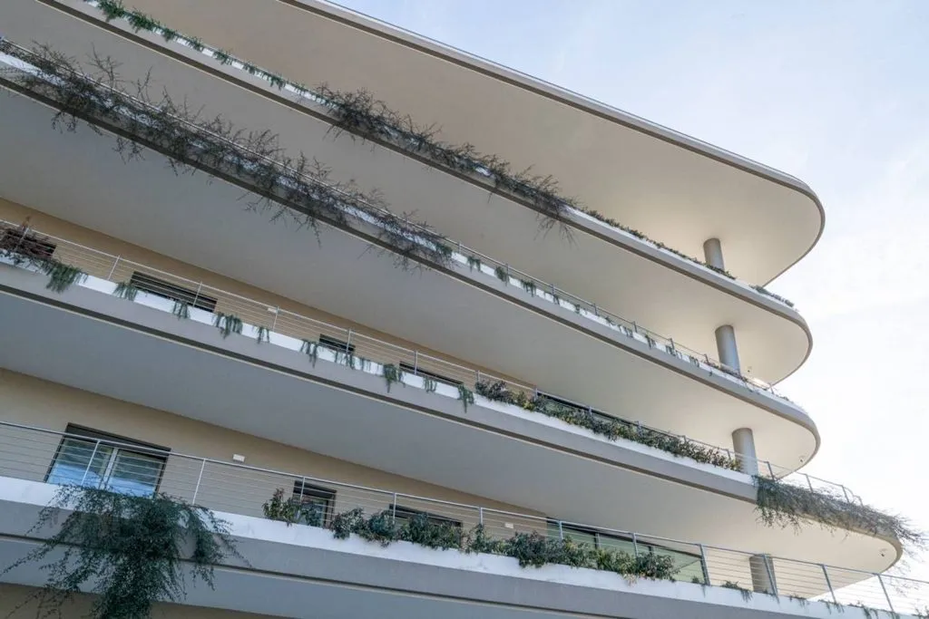 Exterior - Luxury Flat with Terrace in Busto Arsizio