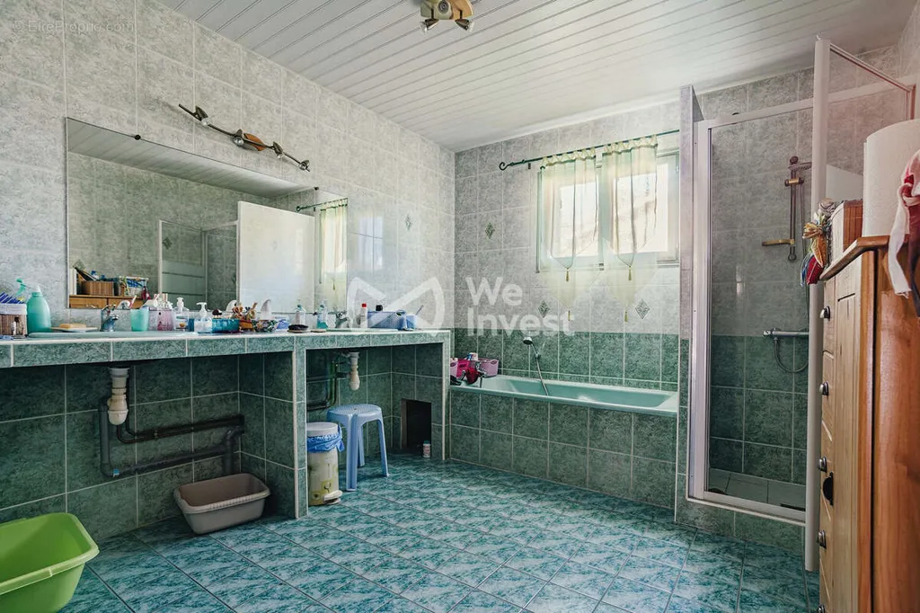 Bathrooms - House with Terrace in Saint-Marcellin