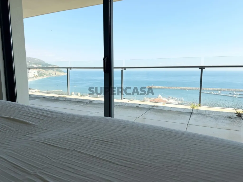 Balcon - Duplex Flat with Sea View in Sesimbra
