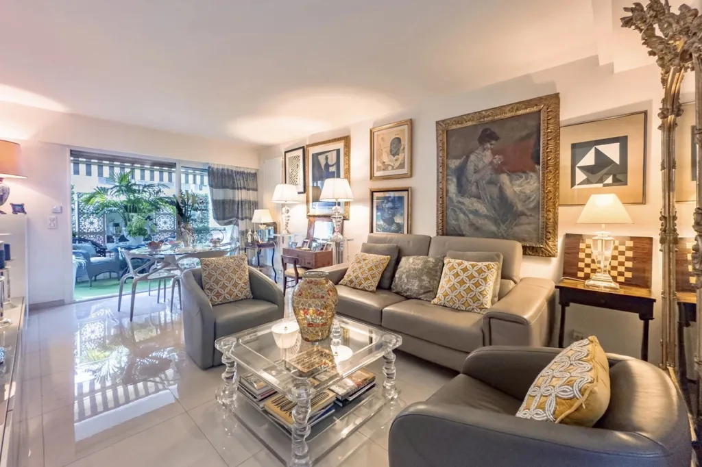 Soggiorno - Apartment with Terrace Behind Croisette, Cannes