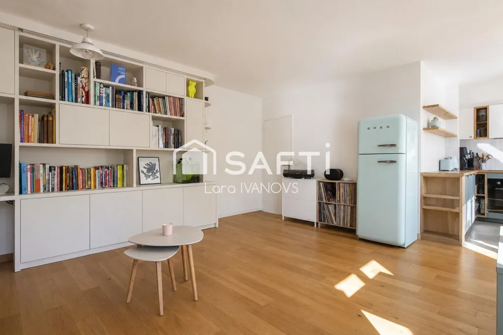 Séjour - Appartement Rénové avec Vue Dégagée près du RER A