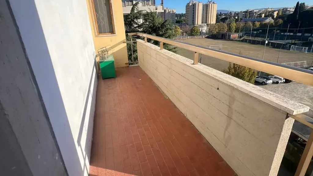 Balcon - 6-Bedroom Apartment with Garden View in Florence