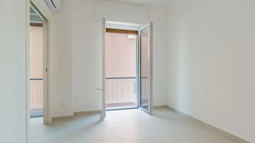 Pièces - Rusticated Apartment with Balcony in Alassio