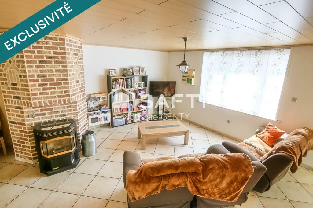 Séjour - Maison avec Jardin et Garage à Houtkerque