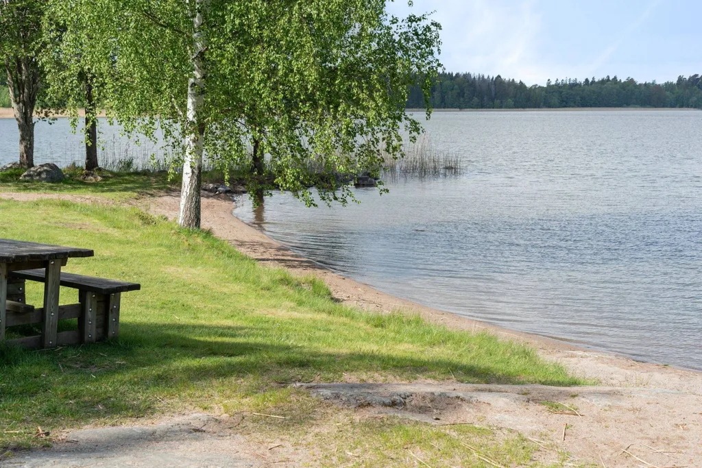 Lake View Property with Multiple Houses in Nyköping