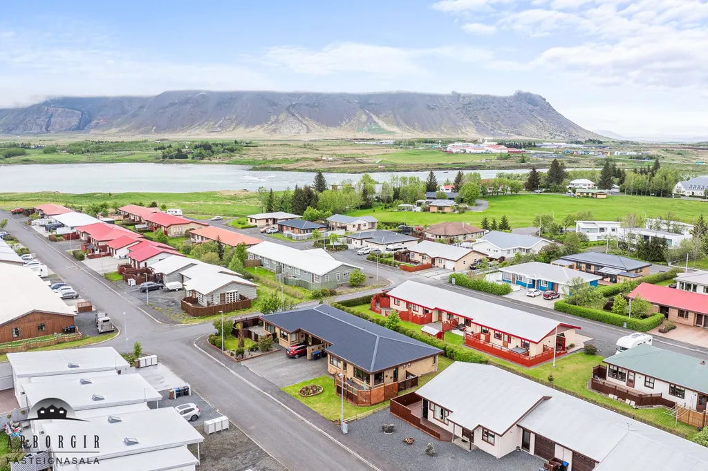 Vue aérienne - Duplex with Garden in Selfoss