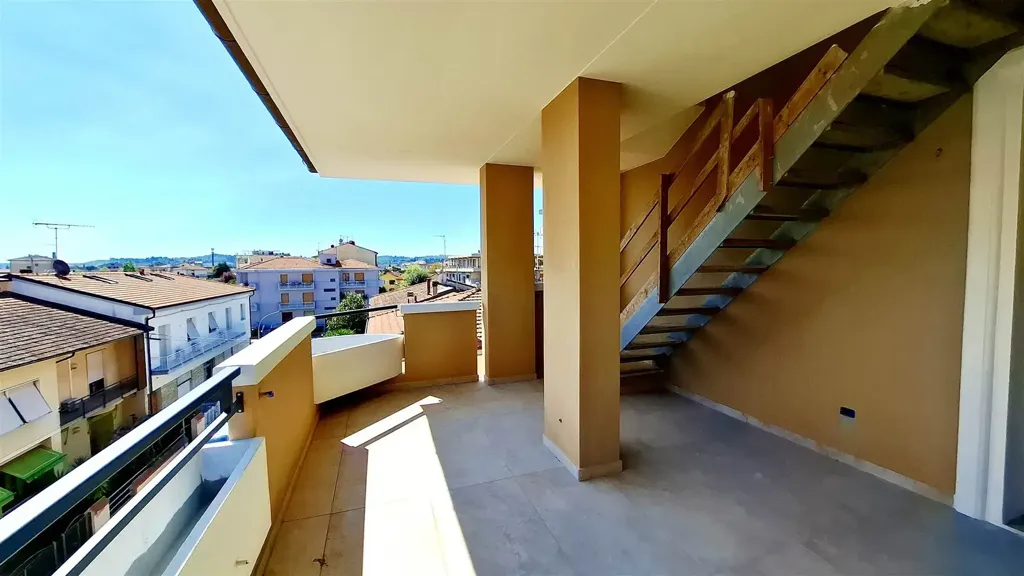 Balcon - Newly Built Attic Apartments with Terraces in Empoli
