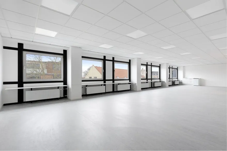 Studio - Office Spaces with Elevator in Slagelse Centre