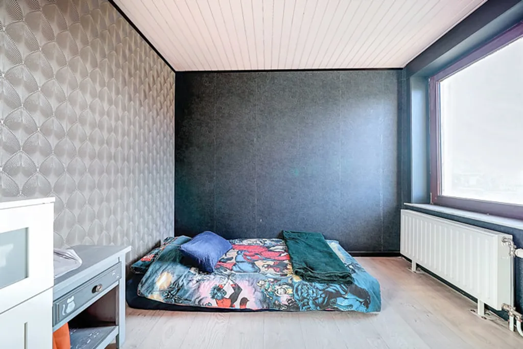 Camere da letto - House with Solar Panels in Courcelles