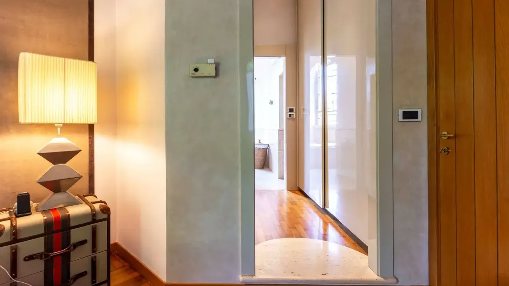 Hallway - 1920s Villa with Garden in Vigevano Centre