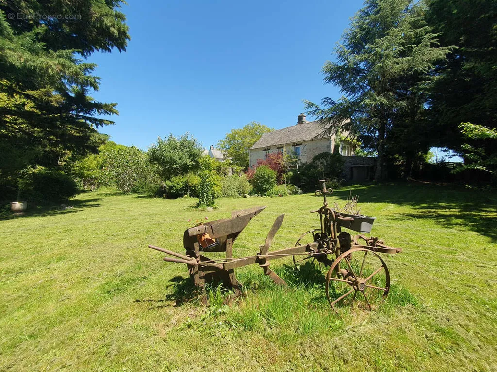 8-room house in Graissac