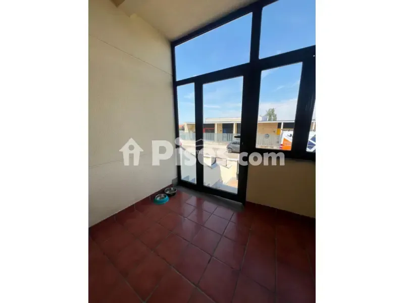 Toad - Semi-detached House with Pool in Villamayor
