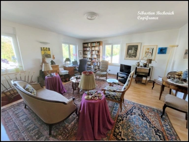 Soggiorno - Duplex Apartment with Forest View in Saint-Avold