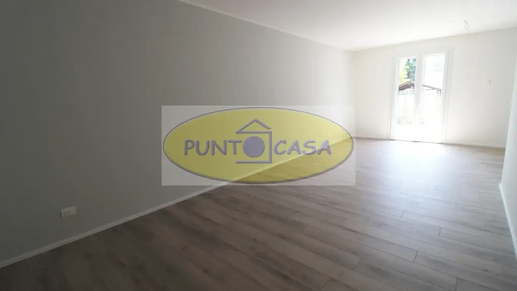Elutuba - New Triplex Villa with Private Garden in Borghetto Lodigiano