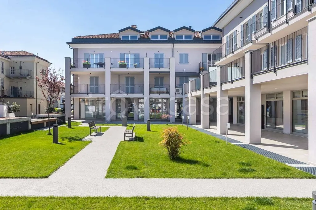 Jardin - Mansard Apartment with Lift in Busca