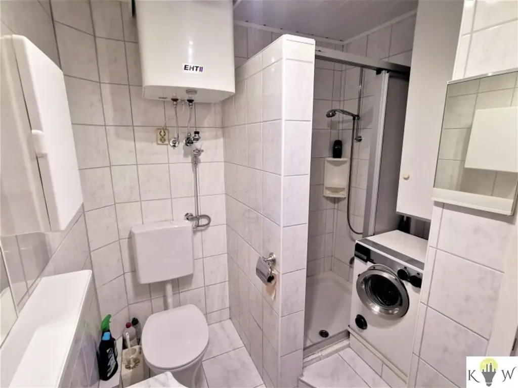 Bagni - House with Private Lake Access in Quiet Location