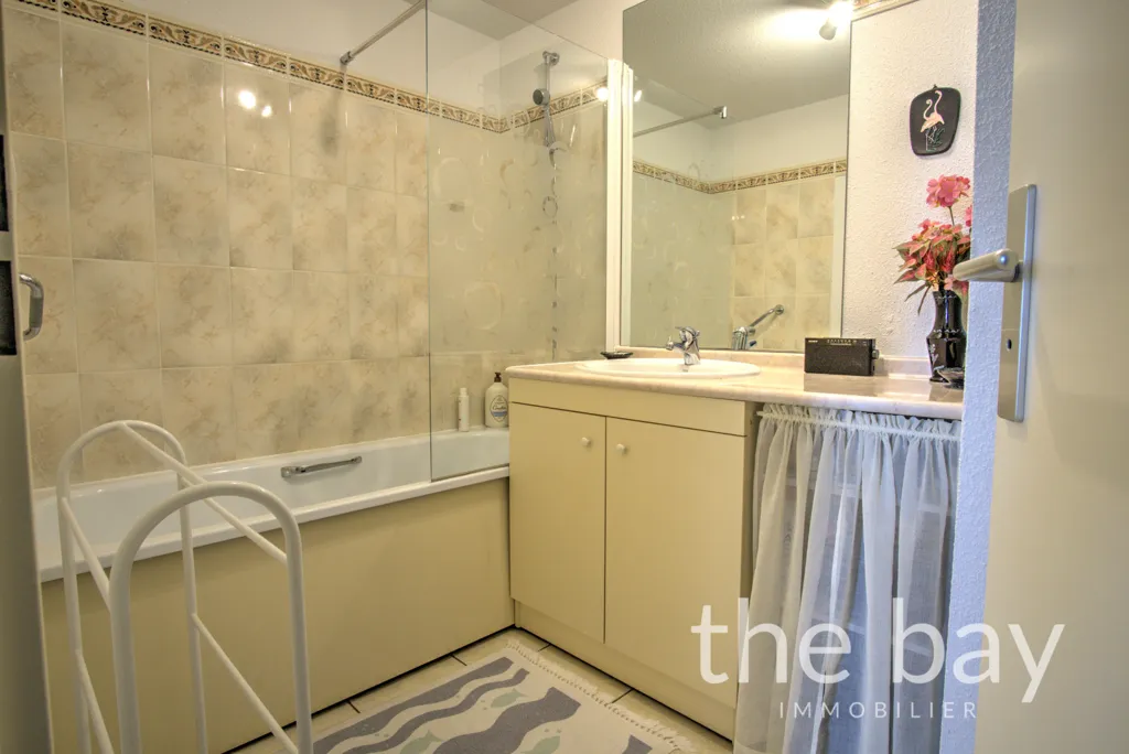 Vannitoad - Bright T2 Apartment with Balcony in Arcachon
