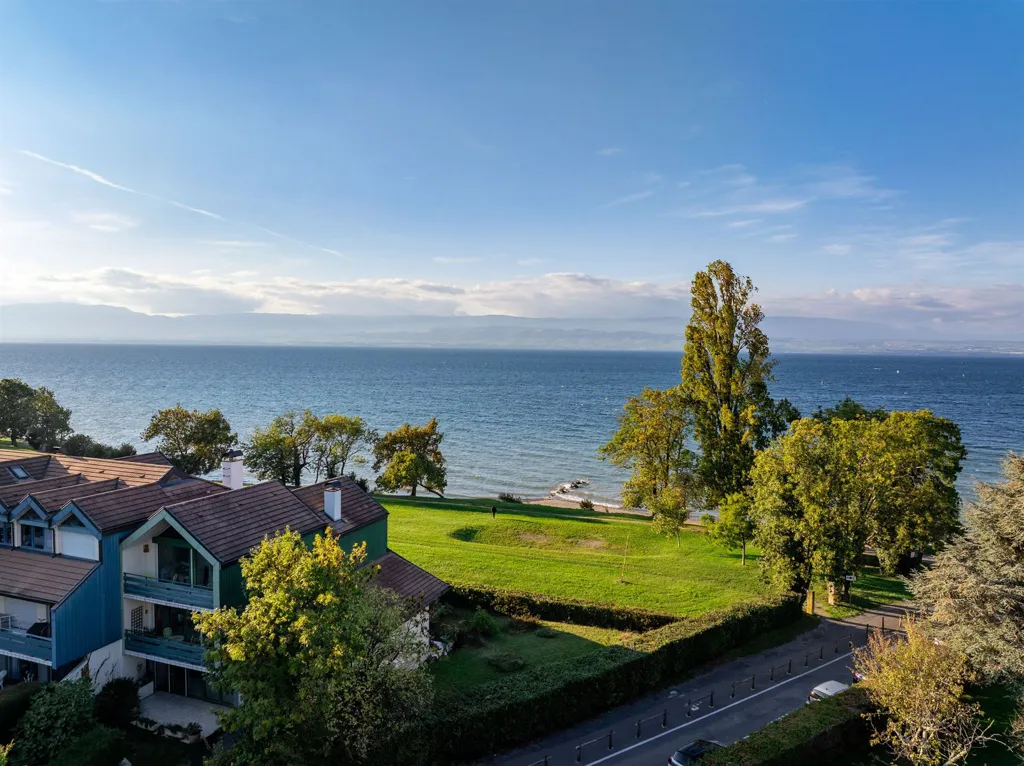 Õhuvaade - Lakeside Villa with Veranda in Anthy-sur-Léman