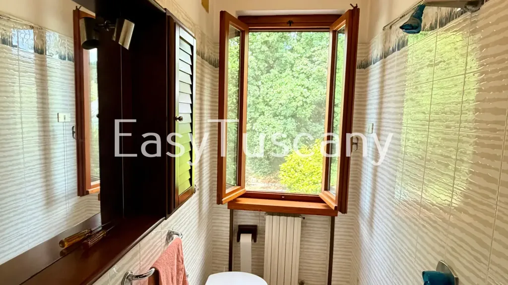 Salles de bain - Villa with Olive Grove in Montecarlo