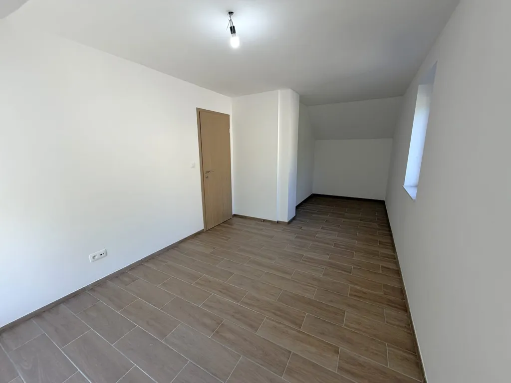 Pièces - Maison 4 Façades avec Terrasse à Dion, Beauraing