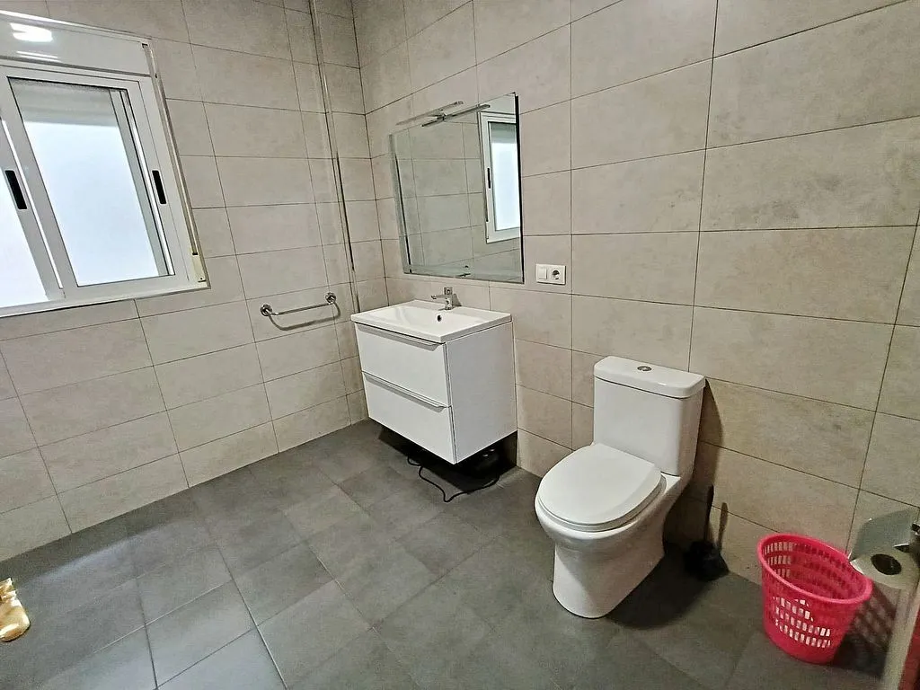 Bagni - Student Flat with Balcony in Central Location