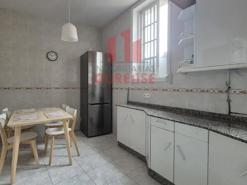 Cuisine - Student Room in Ourense's Historic Centre