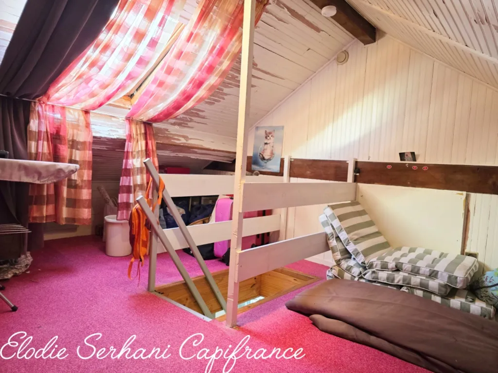 Chambres - Appartement T3 avec Terrasse à Montbéliard