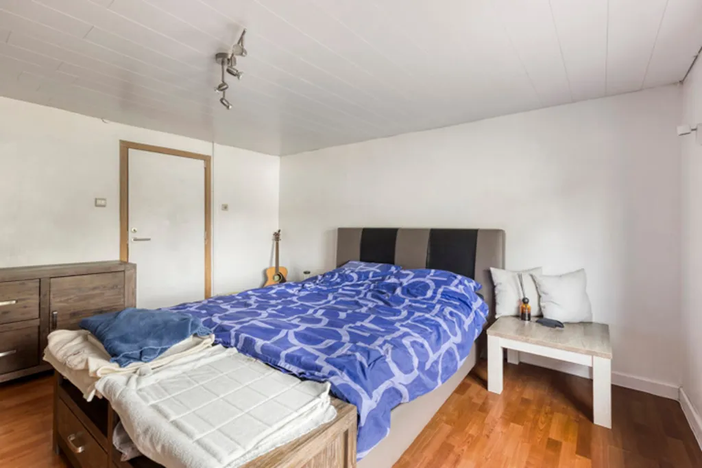 Magamistoad - Family Home with Garden in Lede
