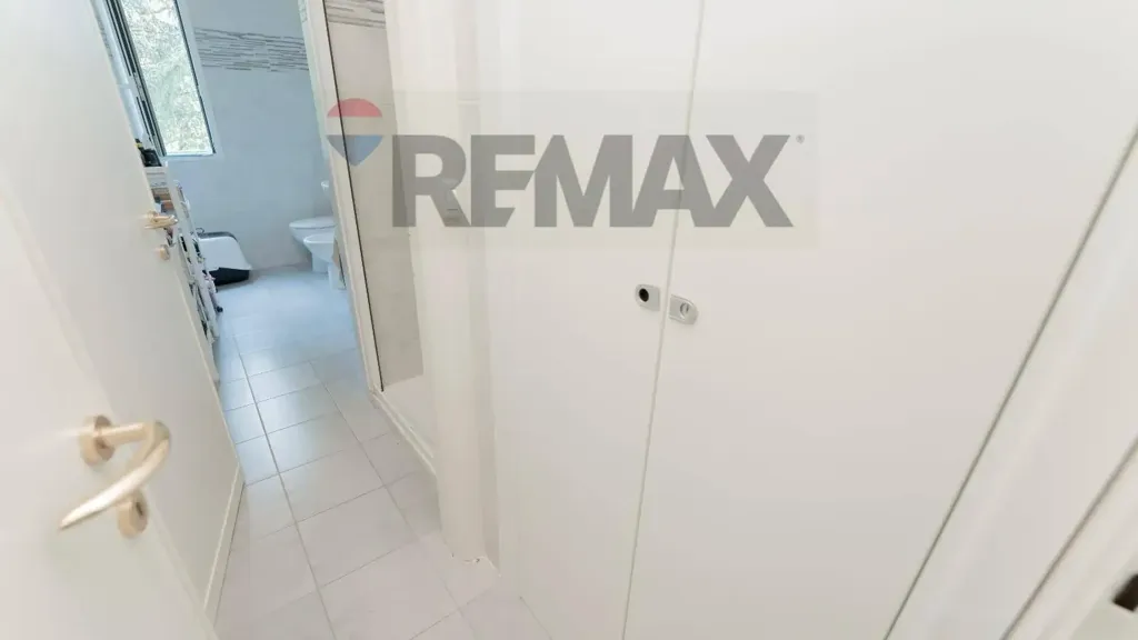 Vannitoad - Shared Apartment with Balcony near Bicocca, Milan