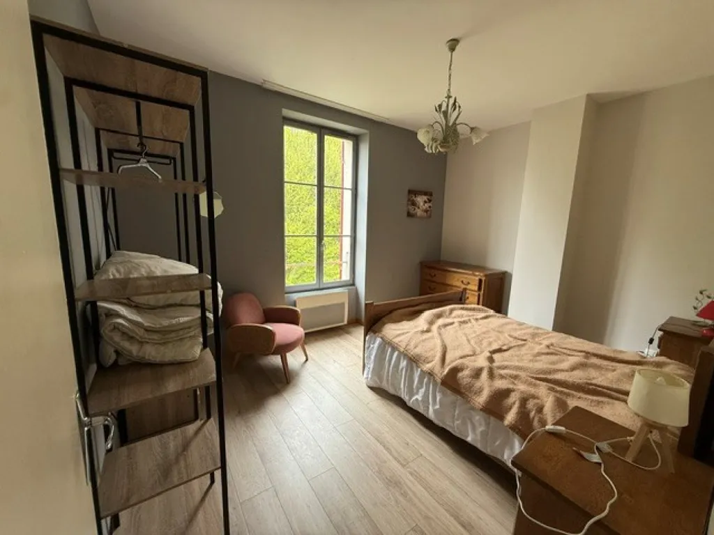 Chambres - Maison de 3 Chambres au Centre de Maisoncelles-en-Brie
