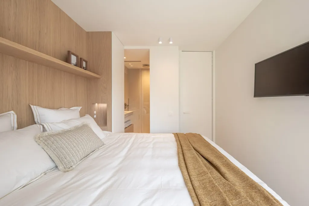 Chambres - Appartement Rénové dans le Triangle d'Or à Anvers