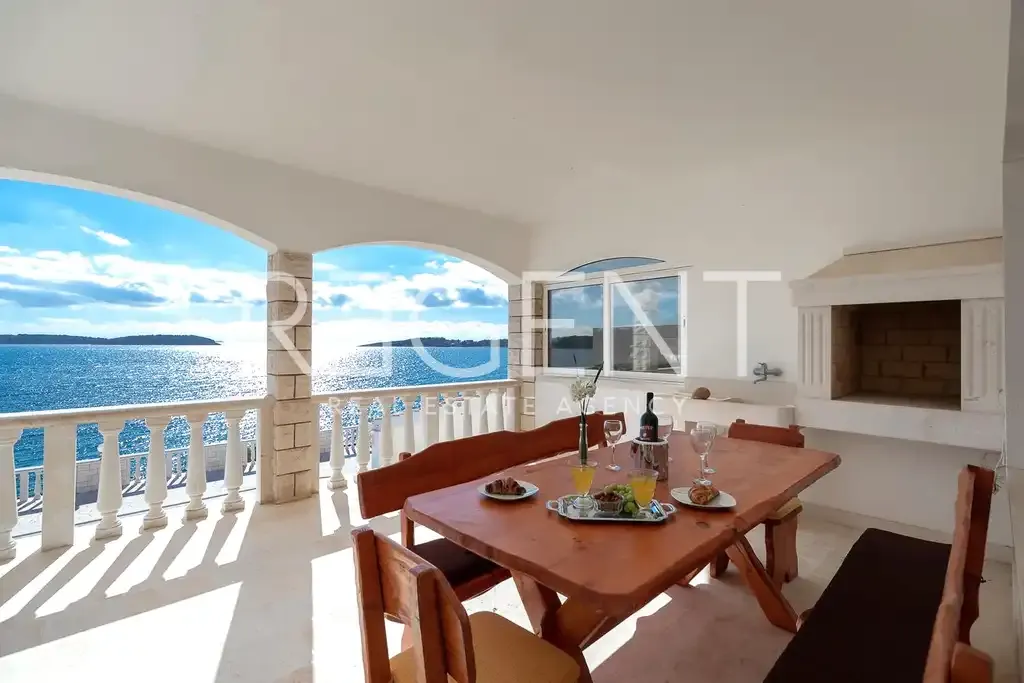 Terrasse - Stone Villa with Sea View on Korčula Island