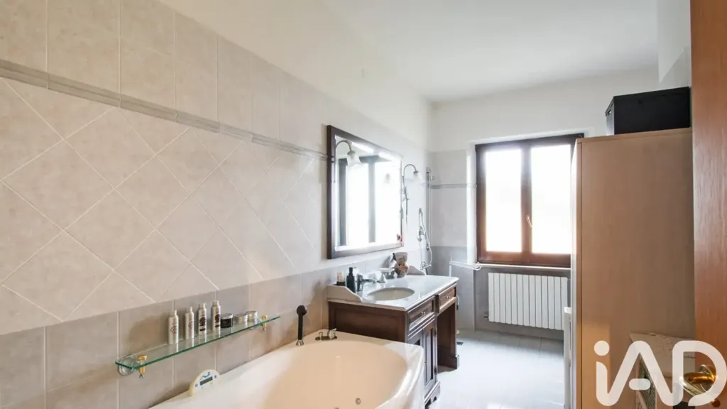 Bathrooms - Villa with Private Garden in Misano Adriatico
