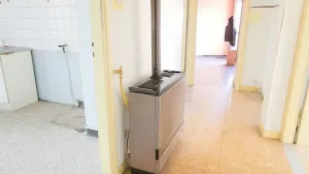 hallway_entrance
